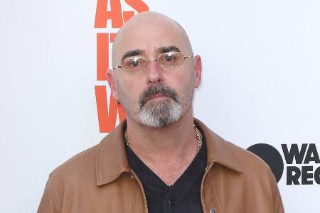 Oasis-Gitarrist Paul Arthurs ist an Krebs erkrankt Oasis-Gitarrist Paul Arthurs ist an Krebs erkrankt
