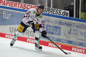 Titelverteidiger Berlin wieder im DEL-Finale