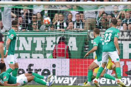Sechs Tage nach der Gala: Werder stolpert gegen Kiel Sechs Tage nach der Gala: Werder stolpert gegen Kiel