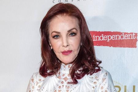 Priscilla Presley lobt 