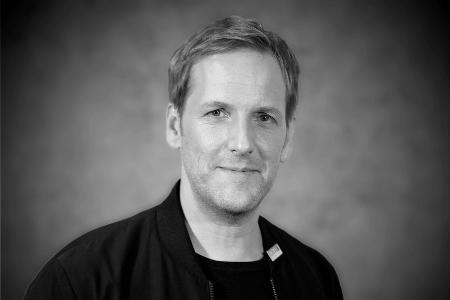 Emotionale Zeilen zum ersten Todestag: Sat.1 erinnert an Jan Hahn Emotionale Zeilen zum ersten Todestag: Sat.1 erinnert an Jan Hahn
