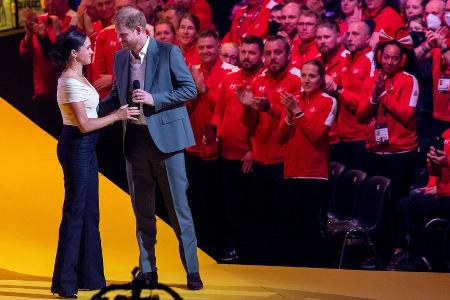 Nutzen Harry und Meghan ihren England-Aufenthalt für Netflix? Nutzen Harry und Meghan ihren England-Aufenthalt für Netflix?