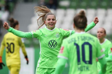Neuendorf überreicht Meisterschale an VfL-Fußballerinnen Neuendorf überreicht Meisterschale an VfL-Fußballerinnen