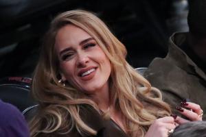 "Die Zeit verfliegt": Adele teilt besondere Pärchenfotos mit Rich Paul