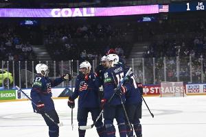 USA souverän bei WM-Auftakt