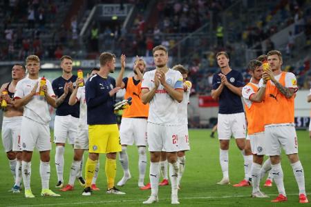 Kiel beendet enttäuschende Saison mit Pleite Kiel beendet enttäuschende Saison mit Pleite