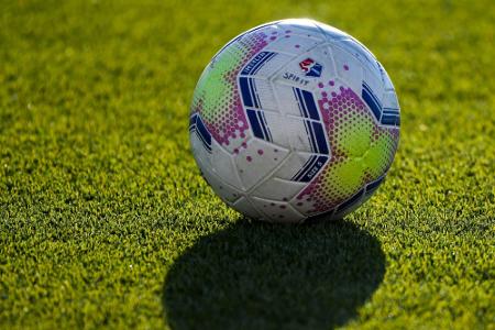 Englischer Fußballprofi Daniels mit Coming-Out Englischer Fußballprofi Daniels mit Coming-Out