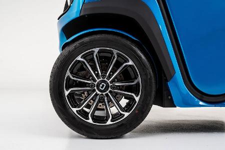 Squad Solar City Car