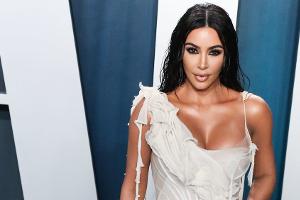 Kim Kardashian erntet harsche Kritik für "Sports Illustrated"-Cover
