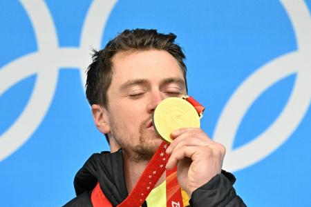 Rodel-Bundestrainer Loch: Rodel-Bundestrainer Loch: