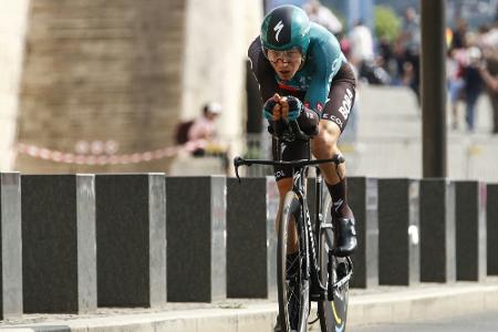 Giro: Kämna triumphiert auf dem Ätna Giro: Kämna triumphiert auf dem Ätna