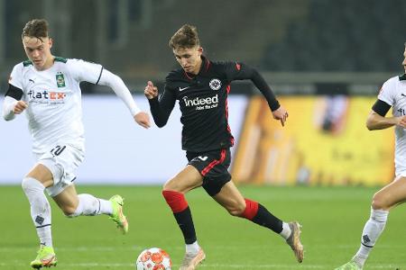 Frankfurt beginnt mit Lindström Frankfurt beginnt mit Lindström