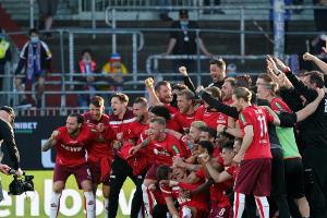 SID-Umfrage: Fans für Bundesliga-Relegation
