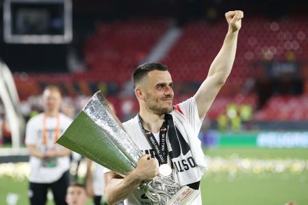 Europa League: Kostic als Spieler der Saison ausgezeichnet Europa League: Kostic als Spieler der Saison ausgezeichnet