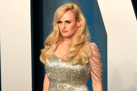 Rebel Wilson: Ein Kollege soll sie sexuell belästigt haben Rebel Wilson: Ein Kollege soll sie sexuell belästigt haben