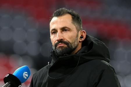 Salihamidzic attackiert Lewandowski-Berater Salihamidzic attackiert Lewandowski-Berater