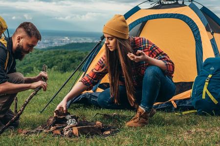 Camping-Saison startet: Das sollten Anfänger beachten Camping-Saison startet: Das sollten Anfänger beachten