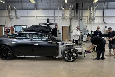 Polestar 4