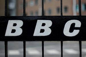 BBC entschuldigt sich für Tickereinblendung