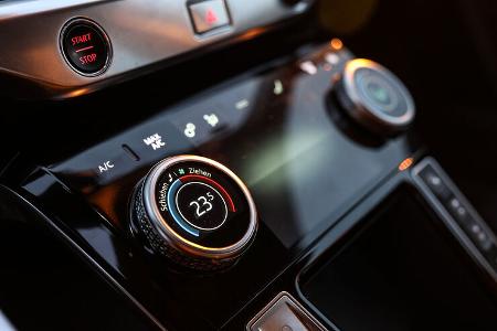 Jaguar I-Pace HSE, Interieur