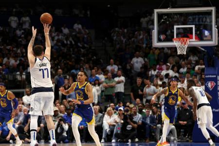 NBA: Kleber und Mavs verhindern frühes Aus NBA: Kleber und Mavs verhindern frühes Aus
