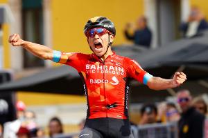 Giro: Buitrago siegt, Buchmann weiter in den Top 10