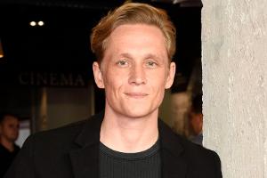 Matthias Schweighöfer und Co.: Diese Promis feiern sich am Vatertag