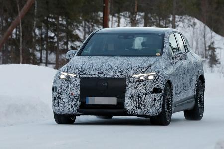 Erlkönig Mercedes-AMG EQE SUV 53 4-Matic