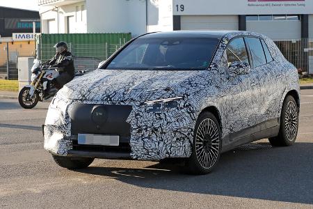 Erlkönig Mercedes-AMG EQE SUV 53 4-Matic