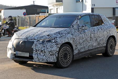 Erlkönig Mercedes-AMG EQE SUV 53 4-Matic