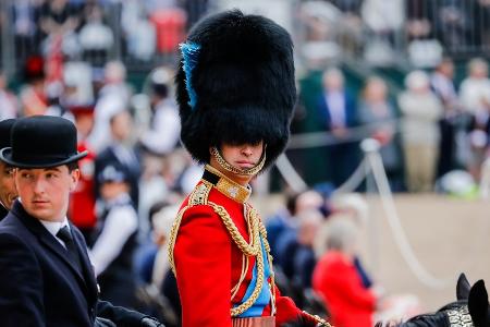 Prinz William: Generalprobe für Parade zum Thronjubiläum der Queen Prinz William: Generalprobe für Parade zum Thronjubiläum der Queen