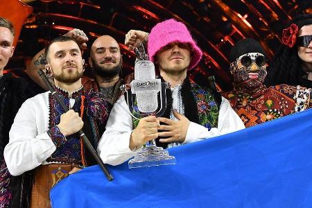 900.000 Dollar für Drohnen: Kalush Orchestra verkaufen ESC-Trophäe 900.000 Dollar für Drohnen: Kalush Orchestra verkaufen ESC-Trophäe