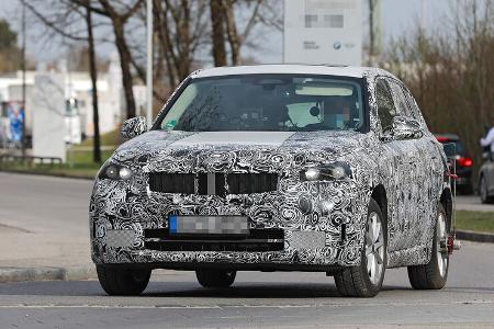 BMW iX1 Erlkönig