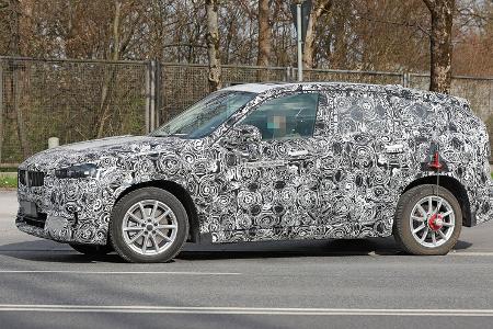 BMW iX1 Erlkönig