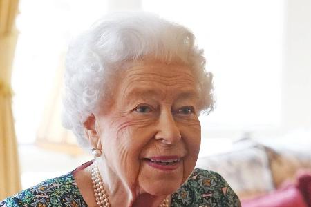 Queen Elizabeth II. will eigenes Pub eröffnen Queen Elizabeth II. will eigenes Pub eröffnen