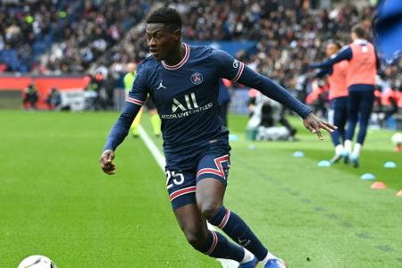 PSG zieht Kaufoption bei Nuno Mendes PSG zieht Kaufoption bei Nuno Mendes