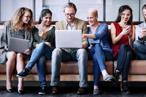 Herausforderung: Jeder zweite Deutsche will mehr digitale Teilhabe