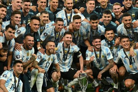 Argentinien zur WM-Vorbereitung in Abu Dhabi Argentinien zur WM-Vorbereitung in Abu Dhabi