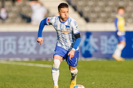Vertrag verlängert: Pekarik geht bei Hertha in elfte Saison Vertrag verlängert: Pekarik geht bei Hertha in elfte Saison