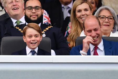 Prinz George begeistert mit Gesangseinlage bei Jubiläumskonzert Prinz George begeistert mit Gesangseinlage bei Jubiläumskonzert