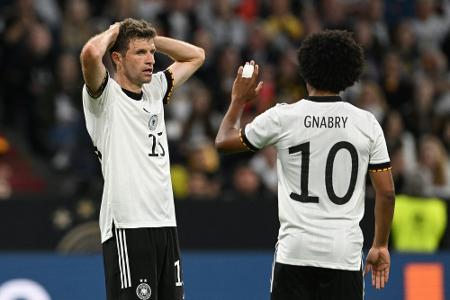 Müller nimmt Ärger um Lewandowski mit Humor Müller nimmt Ärger um Lewandowski mit Humor