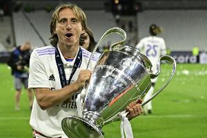 Modric verlängert bei Real Madrid bis 2023