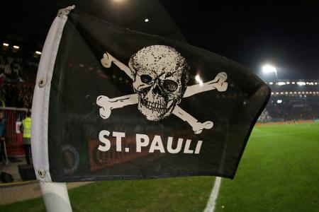 St. Pauli verlängert mit Dzwigala St. Pauli verlängert mit Dzwigala