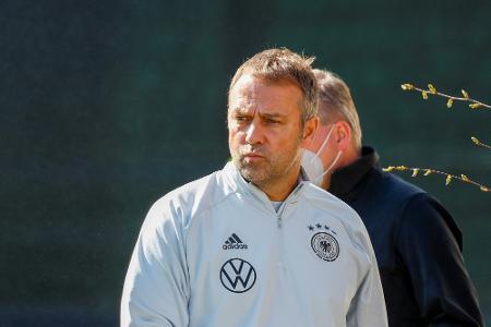 Belastung: Flick appelliert an UEFA und FIFA Belastung: Flick appelliert an UEFA und FIFA