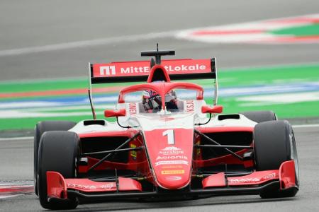 Formel 2: Hauger gewinnt in Baku Formel 2: Hauger gewinnt in Baku
