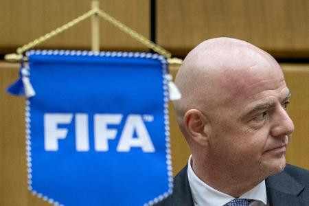 FIFA kündigt Partnerschaft mit katarischen Profiligen an FIFA kündigt Partnerschaft mit katarischen Profiligen an