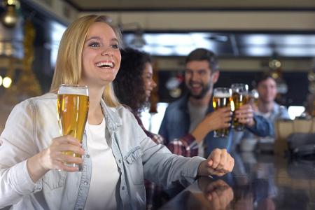 Kommt der Bierbauch wirklich vom Bier?