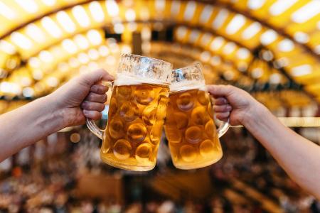 Kommt der Bierbauch wirklich vom Bier?