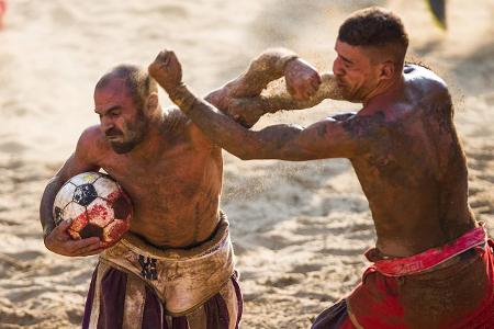 Calcio Storico: Das ist die brutalste Fußball-Variante Calcio Storico: Das ist die brutalste Fußball-Variante