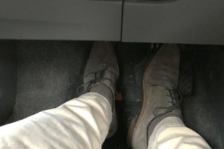 7 Fehler die man(n) beim Autofahren macht